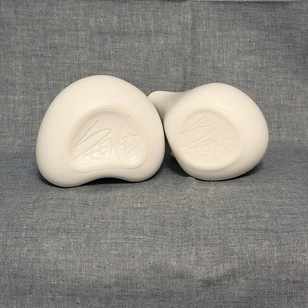 Biomorphic 4 Piece White Porcelain Sugar Creamer Set by Peter Saenger - Picture 5 of 6